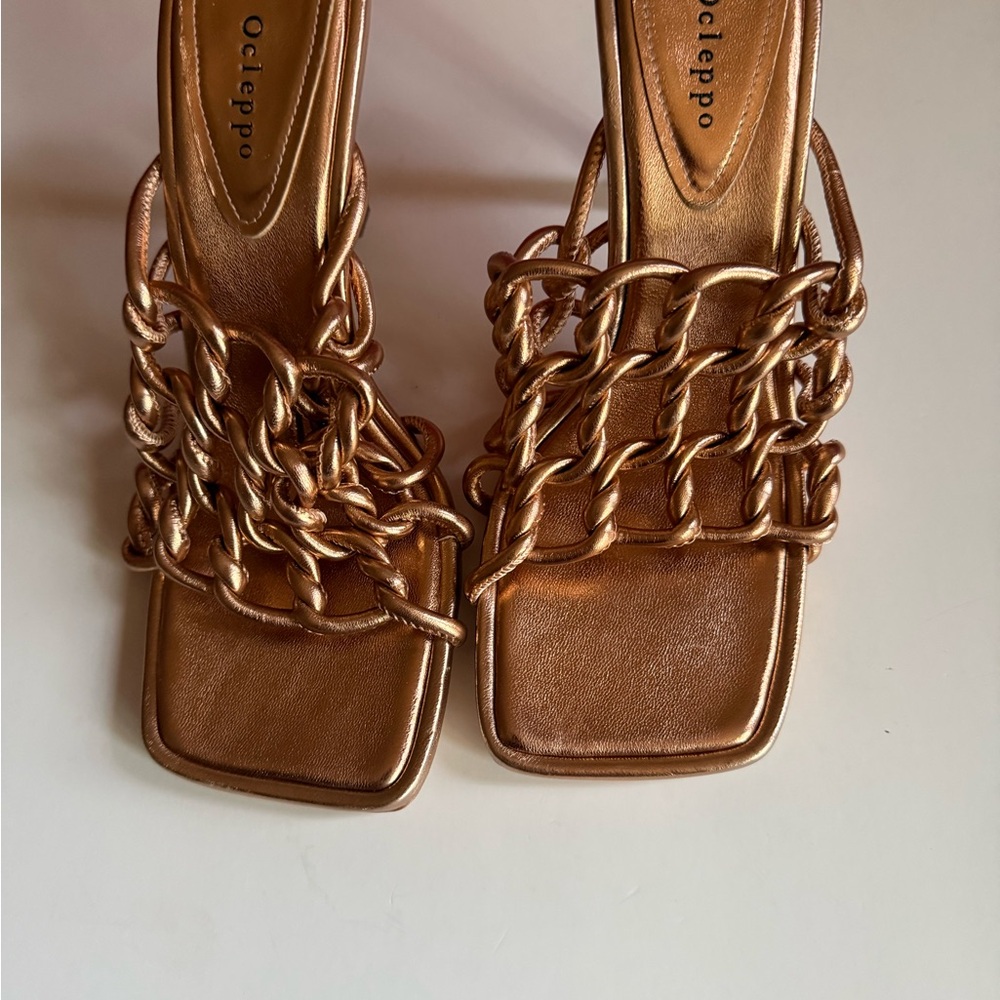 Dee Ocleppo Bronze Chain-Strap Square Toe Pumps Women’s 8 NEW
